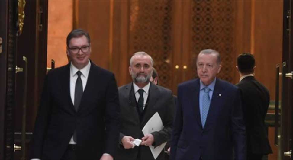 61e6f9868538f-vucic erdogan.jpg